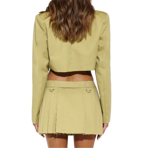 BY.DYLN Revolve Womens Cropped Blazer Jacket Green NWOT Sz Small - Picture 3 of 3